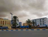 طقس مطروح اليوم غائم وفرص سقوط أمطار خفيفة مع اعتدال درجات الحرارة.. فيديو