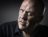 الكاتب الأسترالي ريتشارد فلاناجان يرفض جائزة بسبب "الوقود الأحفورى"