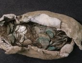 اكتشاف كنز من العملات الفضية يعود للقرن الحادي عشر في إنجلترا