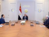 الرئيس السيسى يبحث التنسيق القائم بين التعليم والتعليم العالى فيما يتعلق بنظام البكالوريا.. توجيهات رئاسية بالاهتمام بالتقدم التكنولوجى وربطه بسوق العمل ومواصلة جهود تحويل مصر لمقصد جاذب للتعليم العالى المُتميز