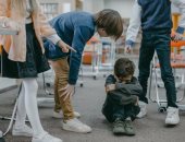 إزاي تعرف إن ابنك بيتعرض للتنمر وتساعده قبل فوات الأوان؟