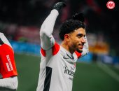 عمر مرموش أفضل لاعب فى مباراة آينتراخت ضد فرايبورج بالدوري الألماني