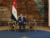 الرئيس السيسى يؤكد ضرورة منع التدخلات الخارجية وإخراج جميع المرتزقة من ليبيا