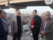 إحالة مدير الإشغالات بحى غرب شبرا للتحقيق ونقله.. وحملة للقضاء على الكلاب الضالة