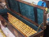 الناى المصرى يغزو الأسواق العالمية.. جرجس شاب من المنيا يصنع الناى والكولة من الغاب فى ورشة صغيرة أعلى منزله.. صناعة الكولة الواحدة تستغرق 4 ساعات.. وتصدير المنتج إلى أمريكا والأرجنتين وإيطاليا.. فيديو وصور