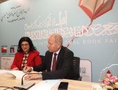 محافظ القاهرة يشهد حفل توقيع كتاب "القاهرة التراثية رؤية تاريخية"