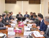 نائب رئيس الوزراء يبحث مع وزير الاستثمار معايير إنشاء مناطق حرة جديدة