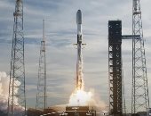 SpaceX تطلق 21 قمر للإنترنت الفضائى من فلوريدا.. صور