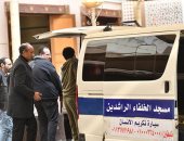 وصول جثمان والدة أحمد فهيم بحضور هنادى مهنا وأحمد خالد صالح