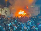 حريق بمحيط ملعب مانشستر سيتى على هامش تقديم عمر مرموش.. فيديو