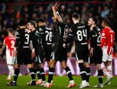 بي إس إيندهوفن ضد ليفربول.. الريدز يتأخر 3 - 2 فى شوط أول مثير بدوري الأبطال