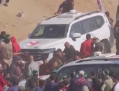 الصليب الأحمر يتسلم 5 محتجزين تايلانديين ضمن الدفعة الـ3 لصفقة غزة