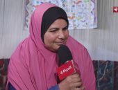 أشهر صانعة سجاد بقرية دسيا: "أعمل في النسيج وأنا سن العاشرة"
