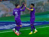 الهلال ضد الأخدود.. الزعيم يستعيد انتصاراته برباعية في الدوري السعودي