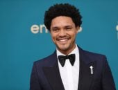 مقدم حفل غرامي يسخر من ترامب بسبب ملفات جيفري إبستين والأخير يهدده