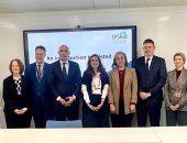 وزير التعليم يستعرض مع مدير أكاديمية "Ofsted" معايير اعتماد المدارس ببريطانيا