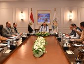 محافظ جنوب سيناء يعقد اجتماعاً للاحتفال بالعيد القومي للمحافظة