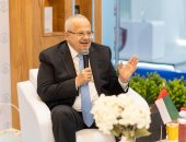 الخشت يدعو إلى تحقيق السلام العالمى الدائم القائم على العدل بمعرض الكتاب