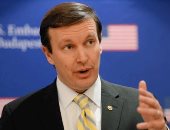 سيناتور ديمقراطى: تهديد ترامب بتدمير البنية التحتية بإيران الأكثر شيطانية