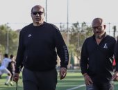 النحاس وعرابي وسيف الوزيري ومرجان في جنازة شقيق علاء نبيل