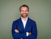 Meta AI مساعد ذكى جديد داخل واتساب وفيسبوك وإنستجرام.. فارس عقاد: يدعم اللغة العربية ويحمي الخصوصية ويمنع المعلومات المضللة ويساعد المستخدمين في السفر وتنظيم الاجتماعات.. و700 مليون مستخدم عالميًا