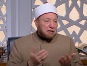 ما حكم امتناع الزوج عن الإنفاق على زوجته؟ أمين الفتوى يُجيب (فيديو)