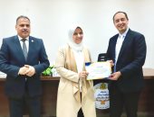 مدير صندوق مكافحة الإدمان يستعرض آليات عمل مراكز العزيمة لعلاج وتأهيل المرضى