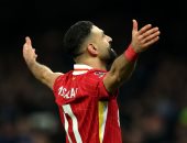 أرقام الملك لا تصدق.. ليفربول يحتفى بإنجازات محمد صلاح القياسية