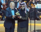 تركى آل الشيخ يكرم المايسترو الكبير عمر خيرت فى ليلة استثنائية بالرياض