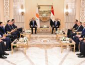 الرئيس السيسى يستعرض مع نظيره القبرصى الجهود المصرية لوضع مقترح لإعادة إعمار غزة دون تهجير الفلسطينيين.. الرئيسان: إقامة الدولة الفلسطينية وعاصمتها القدس الشرقية الضمانة الوحيدة للتوصل إلى سلام دائم بالمنطقة