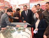 محافظ البحيرة تفتتح معرض "أهلا رمضان 2025" فى دمنهور بتخفيضات تصل 30%.. صور