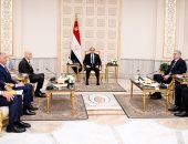 الرئيس السيسى يؤكد أهمية توسيع جهود البحث والإنتاج لـ"إينى" الإيطالية