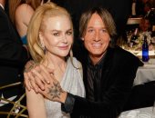 كيث أوربان يمر بأزمة منتصف العمر بعد تدهور علاقته بزوجته نيكول كيدمان