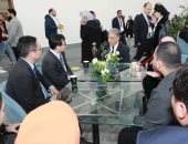 البترول تتفق مع شركة صينية على استبدال مولدات الكهرباء بالطاقة المتجددة