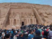 4 آلاف زائر حضروا ظاهرة التعامد بأبو سمبل والغيوم تحجب أشعة الشمس