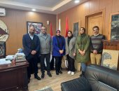 غرفة الأخشاب تبحث سبل التعاون مع مركز تكنولوجيا الأثاث