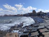 طقس شديد البرودة ونشاط للرياح على سواحل الإسكندرية.. فيديو وصور