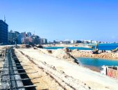 العمل بمشروعات تطوير مطروح لا يتوقف.. استمرار التوسع فى أعمال البنية التحتية للأحياء.. رصف الشوارع الرئيسية وتركيب الإنترلوك بالأزقة.. توفير جميع الخدمات للمواطنين بكل المناطق.. وإحلال وتطوير كوبرى روميل.. صور