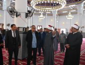 محافظ جنوب سيناء يتفقد مسجد الصديق وأعمال إنشاء كنيسة كيرياليسون ومستشفى نويبع