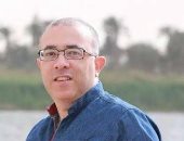 حاتم حافظ: تخيلت إيمان خيرى «طائرًا» ينقر نافذتى ومجموعتى الجديدة للتعافى