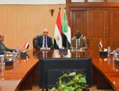 وزيرا الرى المصرى والسودانى: إبقاء قضية السد الإثيوبى الخلافى ضمن الإطار الثلاثى