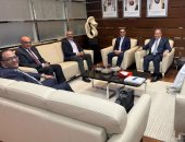 مسؤولو شركة اتصالات لوزير الاستثمار: نتطلع للتوسع بالسوق المصري