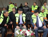 محافظ الجيزة يشهد تنفيذ أول تجربة طوارئ كلية بمطار سفنكس الدولى.. صور