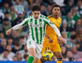 ريال مدريد يسقط أمام بيتيس بثنائية فى الدوري الإسباني.. فيديو