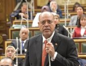 وزير العمل: مشروع قانون العمل الجديد لا يحدد مدة لإنهاء الإضراب