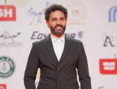 أحمد عزيز يلعب دور محامي في فيلم تامر حسني "Restart" 