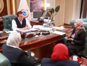 وزير الصحة يوجه باتخاذ اللازم للحفاظ على الريادة المصرية في مجال التمريض