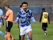 يوسف أوباما يطمئن على سلامته ويعود لتدريبات بيراميدز بعد مواجهة باور ديناموز