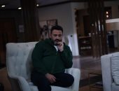 الحلقة الثامنة من مسلسل الكابتن: لحظات مؤثرة فى حفل زفاف كريم ورانيا