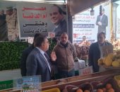 محافظ الدقهلية يتفقد منافذ بيع السلع بالمنصورة ويشيد بجودة المعروضات والأسعار